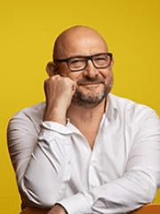 Prof Ian Henderson